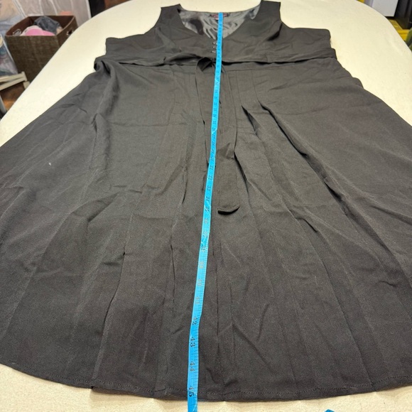 Robbie Bee Elegant Black Sleeveless Midi Dress - Size 20W - Picture 9 of 12